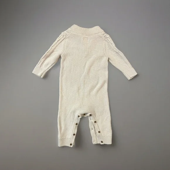 BabyGap Gap Cable Knit onesie romper with buttons size 12-18 months beige - Picture 3 of 4